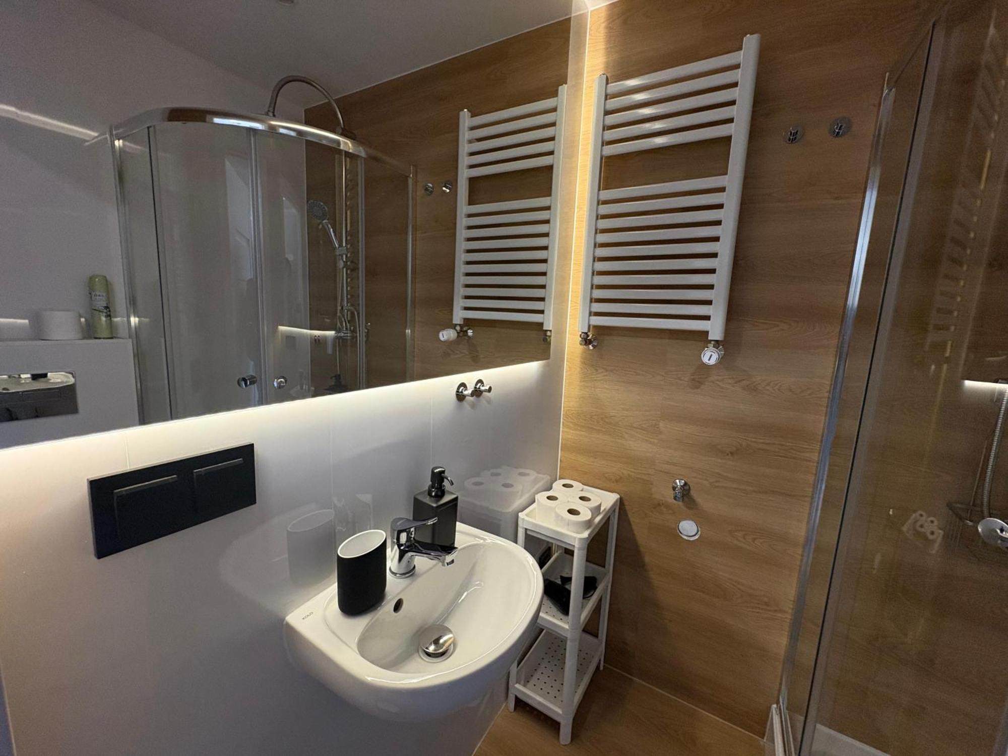 Stylowe Apartamenty W Centrum Вроцлав Екстер'єр фото