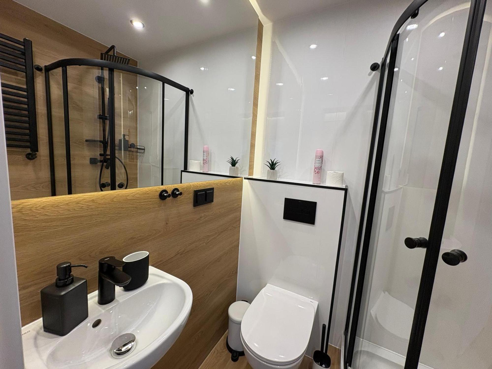Stylowe Apartamenty W Centrum Вроцлав Екстер'єр фото
