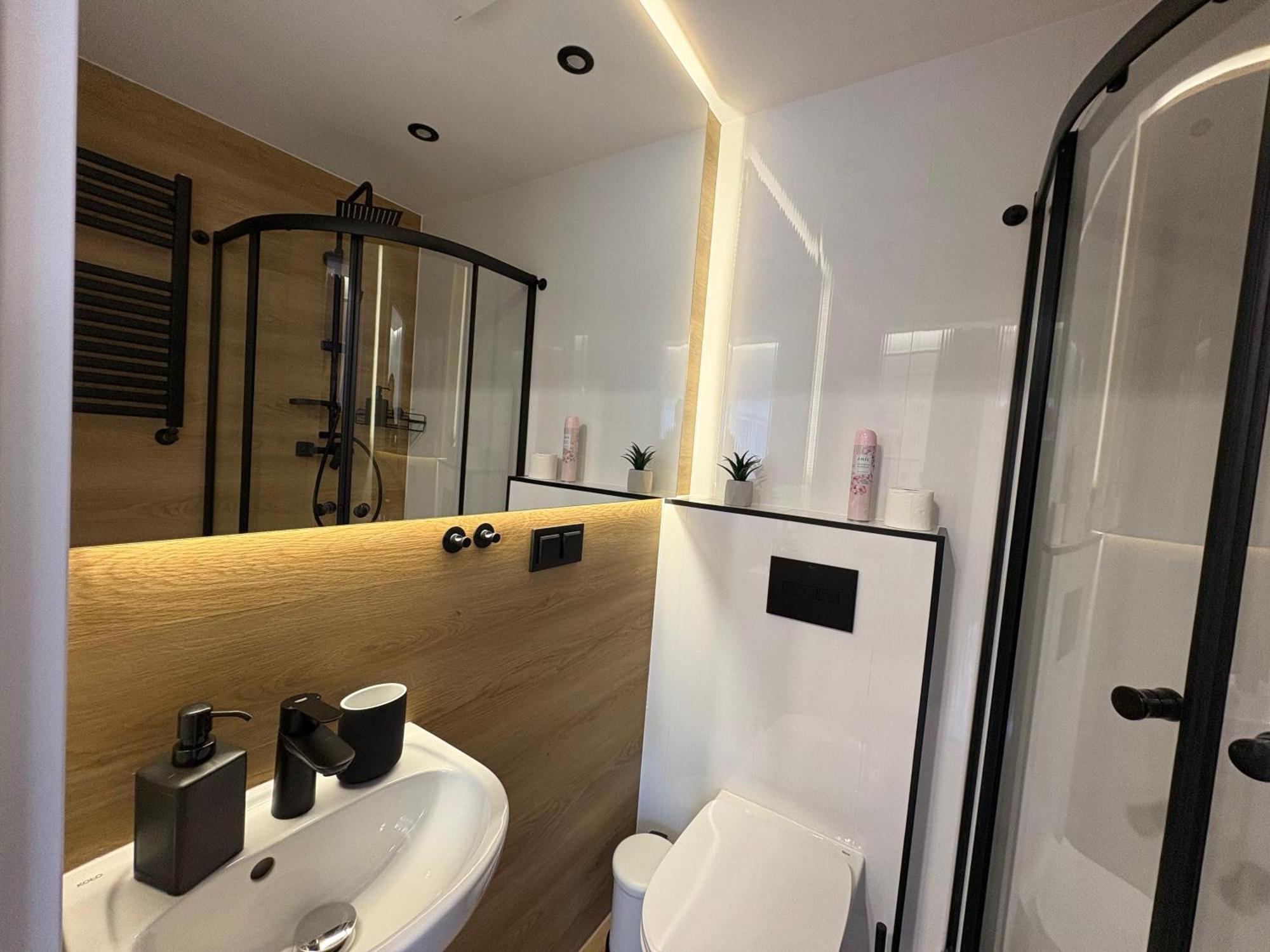 Stylowe Apartamenty W Centrum Вроцлав Екстер'єр фото